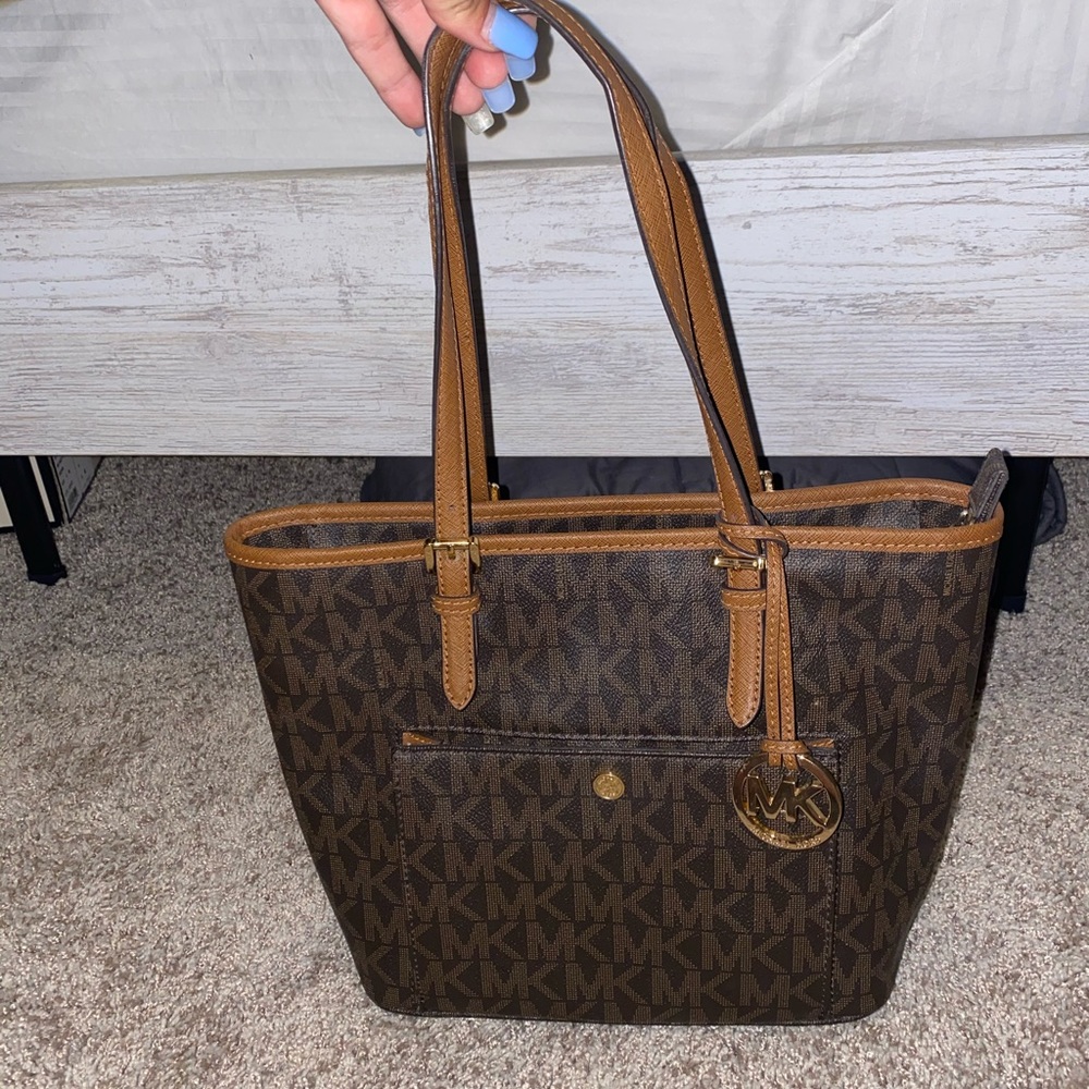 Michael Kors Jet Set medium